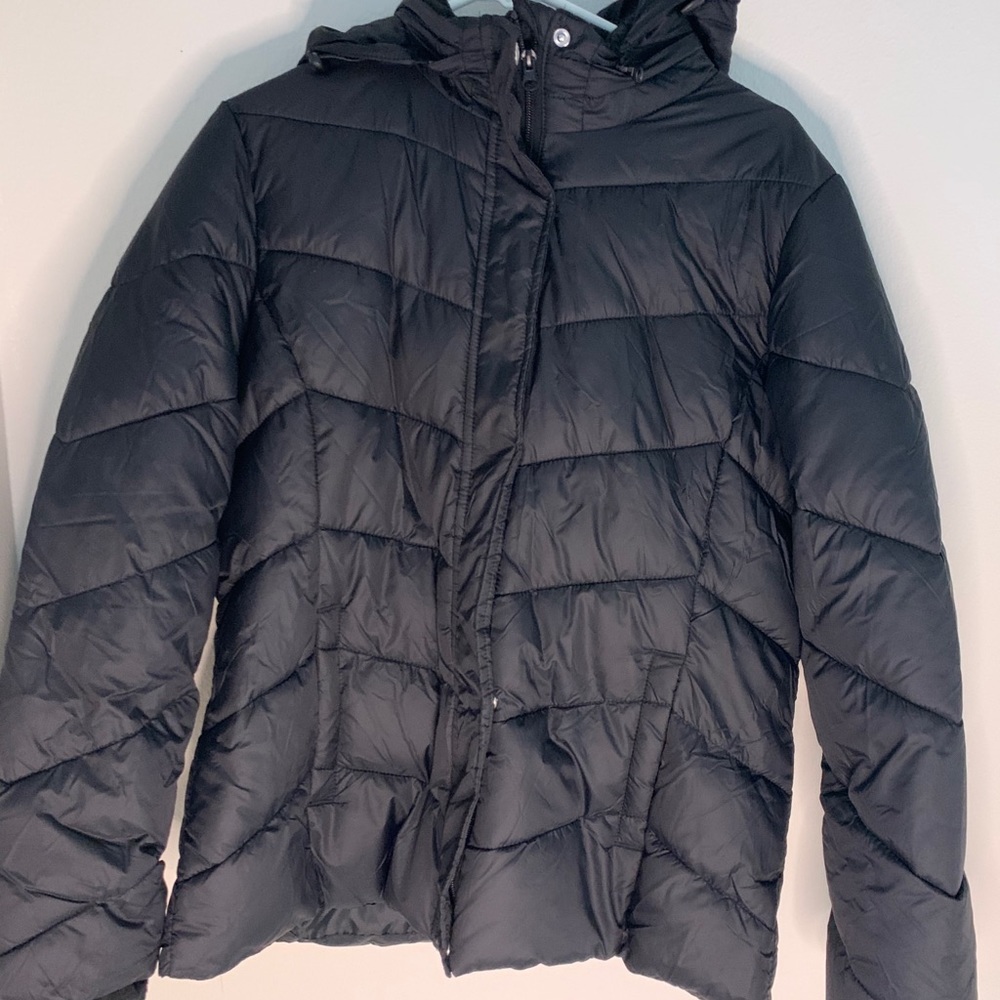 Black faded glory puffer jacket